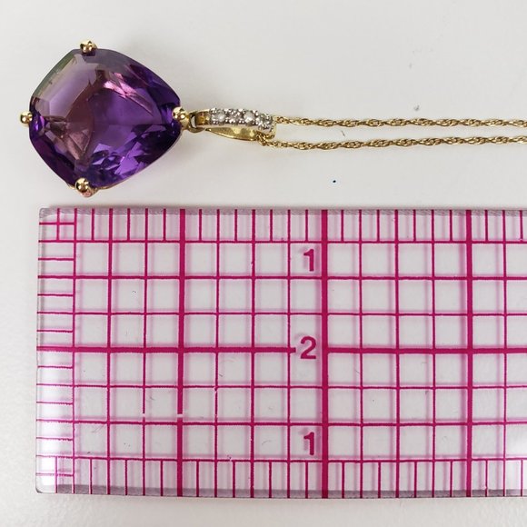 Purple 4.22 Carat Amethyst and Diamond Necklace 18" Yellow 14K Gold Chain - Picture 12 of 12